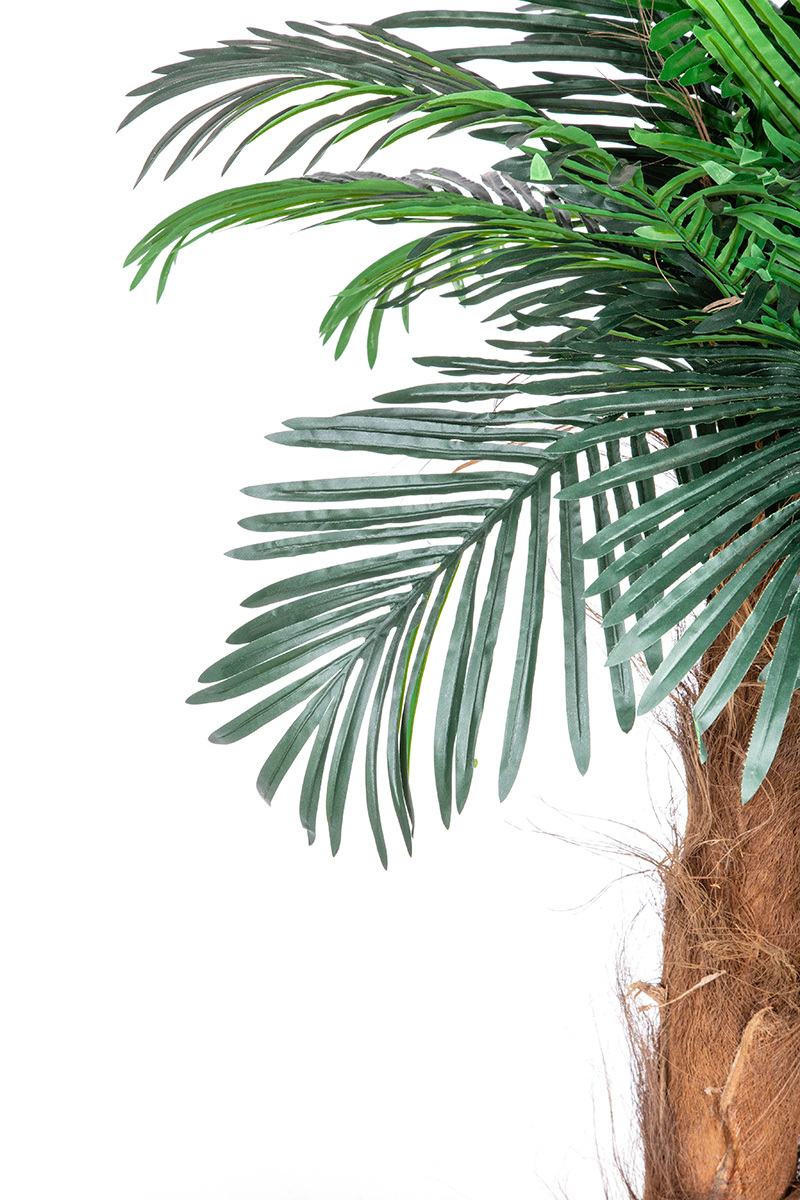 Palma sztuczna w donicy