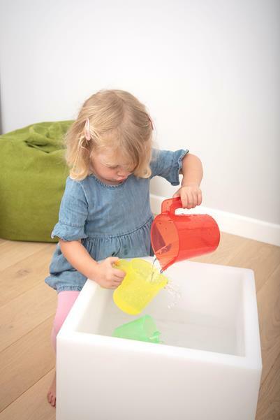 Podświetlany mały stolik sensoryczny z zagłębieniem