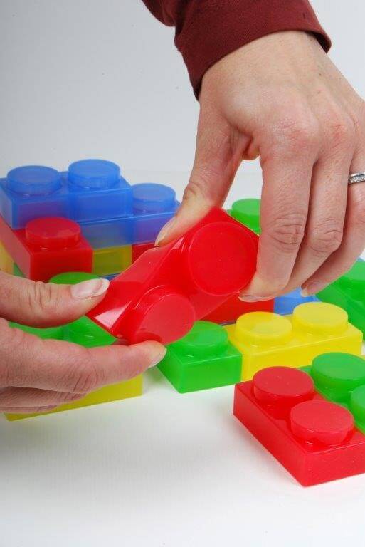 miekkie klocki do zabawy