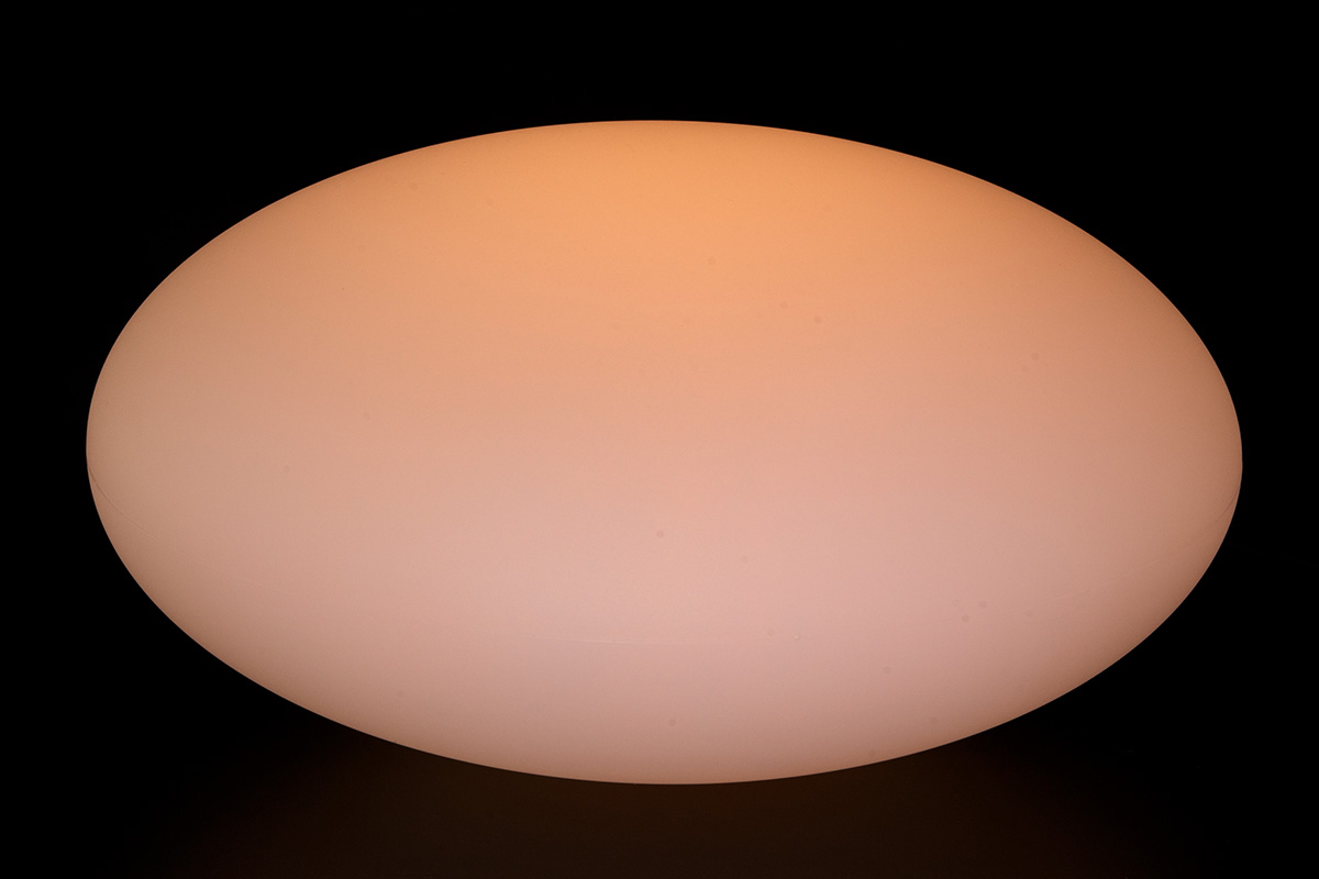 Świetlisty kolorowy kamień