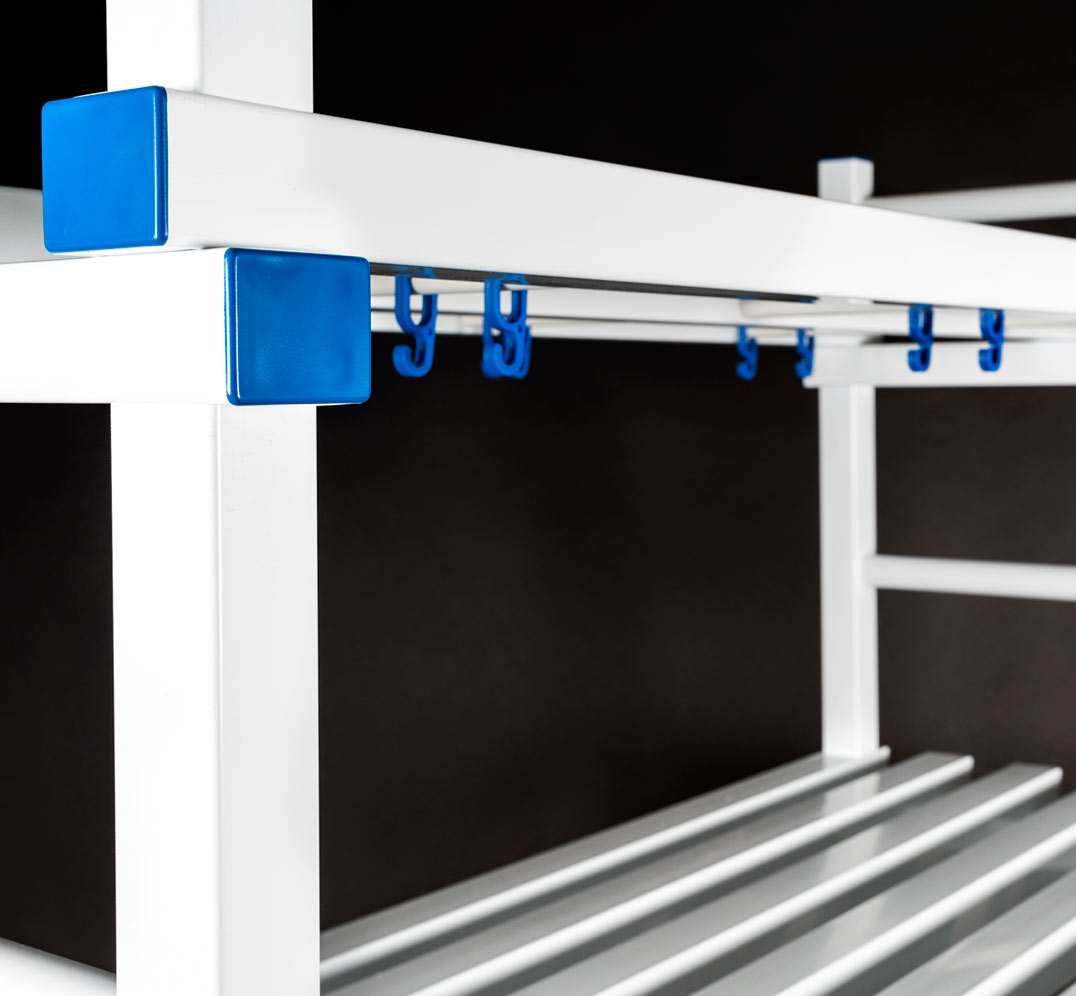 Wózek na sprzęt basenowy z wieszakami