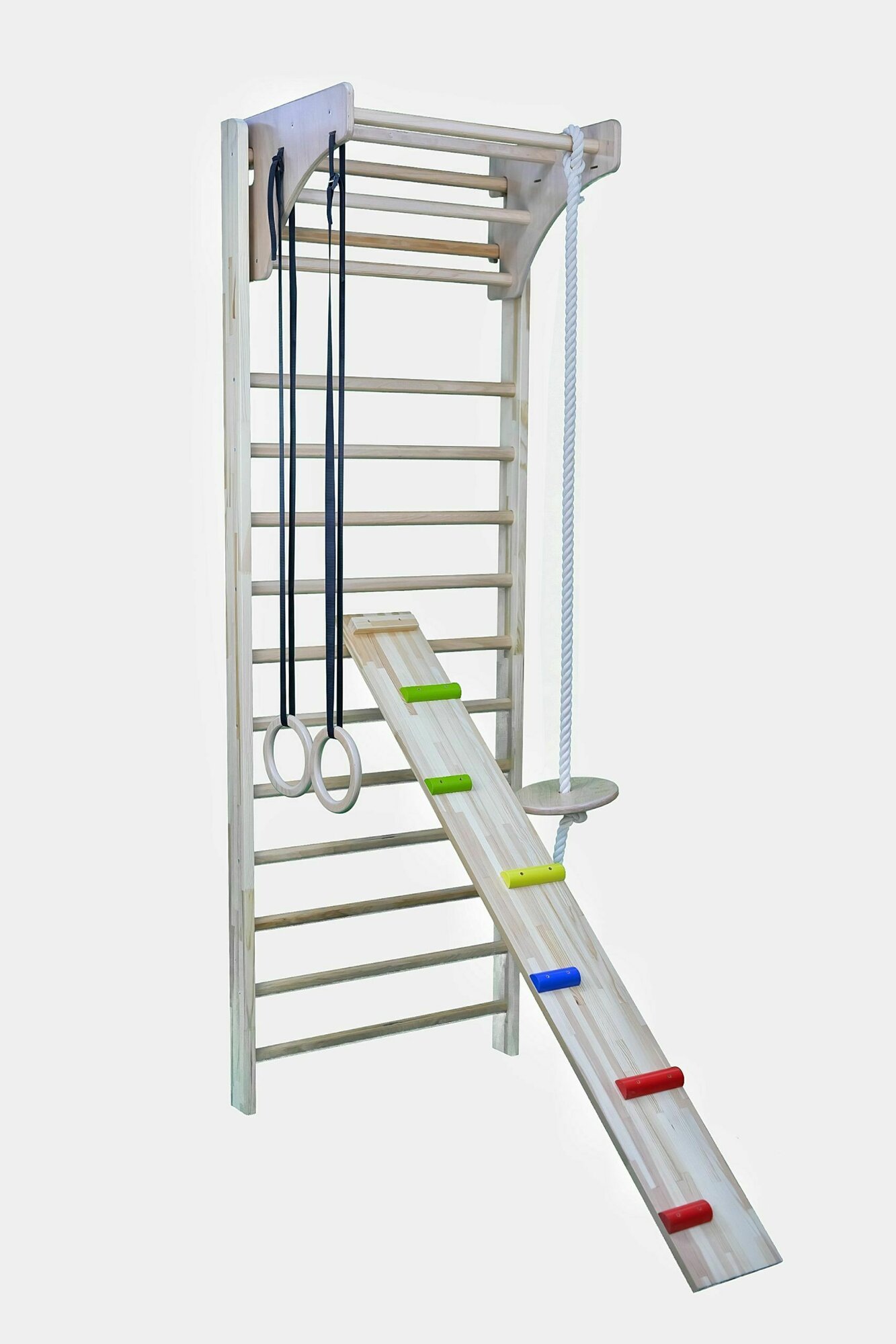 Zjeżdżalnia drewniana ze wspinaczką