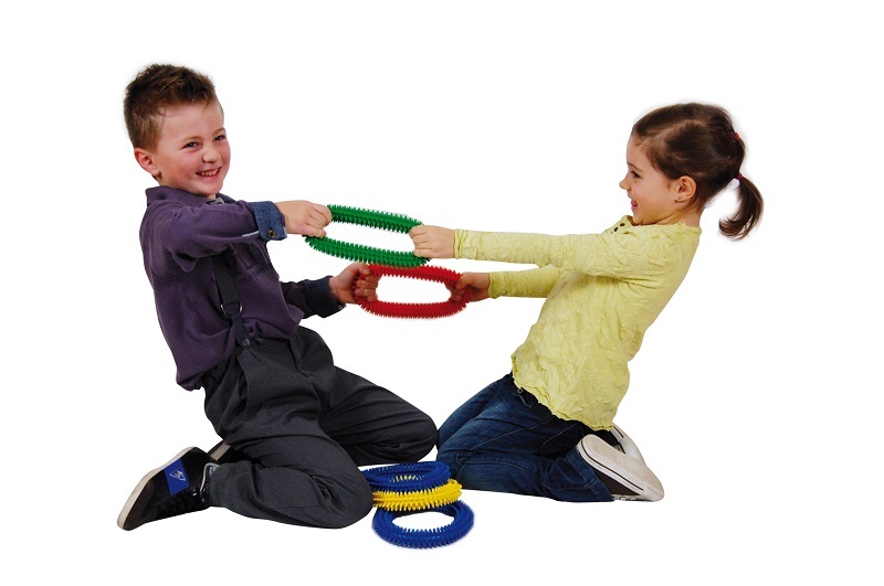 gymnic-aku-ring-ringo-do-cwiczen-z-kolcami