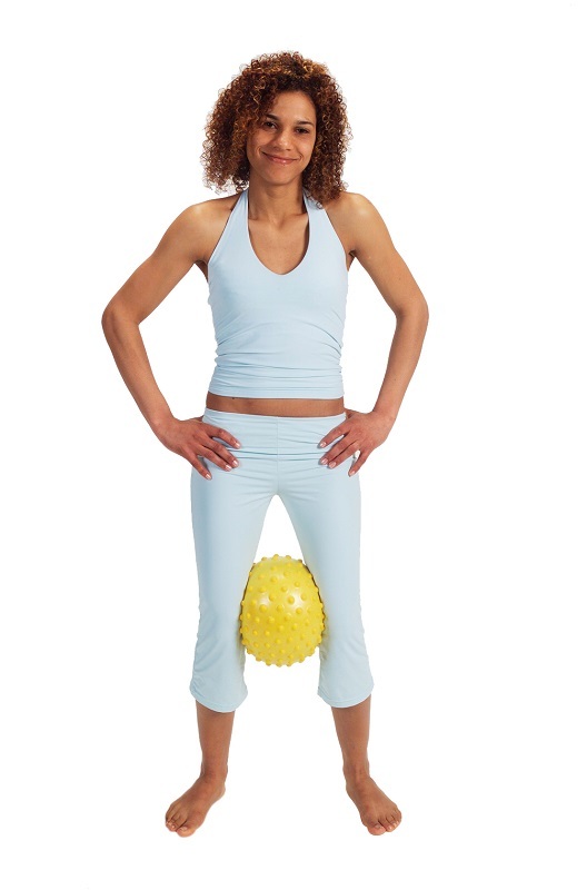 gymnic-sensyball-pilka-sensoryczna-z-wypustkami