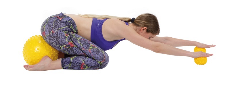 gymnic-sensyball-pilka-sensoryczna-z-wypustkami