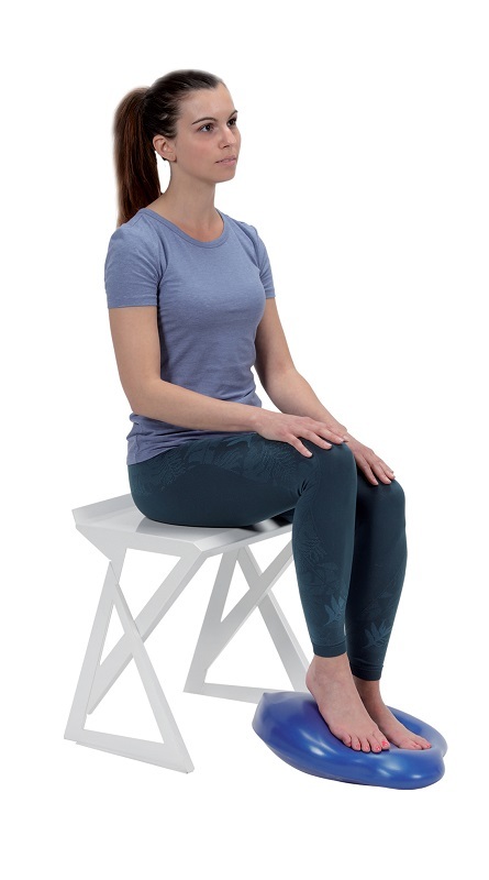 gymnic-sit-on-air-poduszka-dmuchana-do-siedzenia