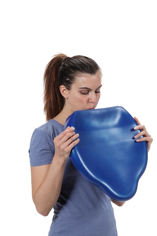 gymnic-sit-on-air-poduszka-dmuchana-do-siedzenia