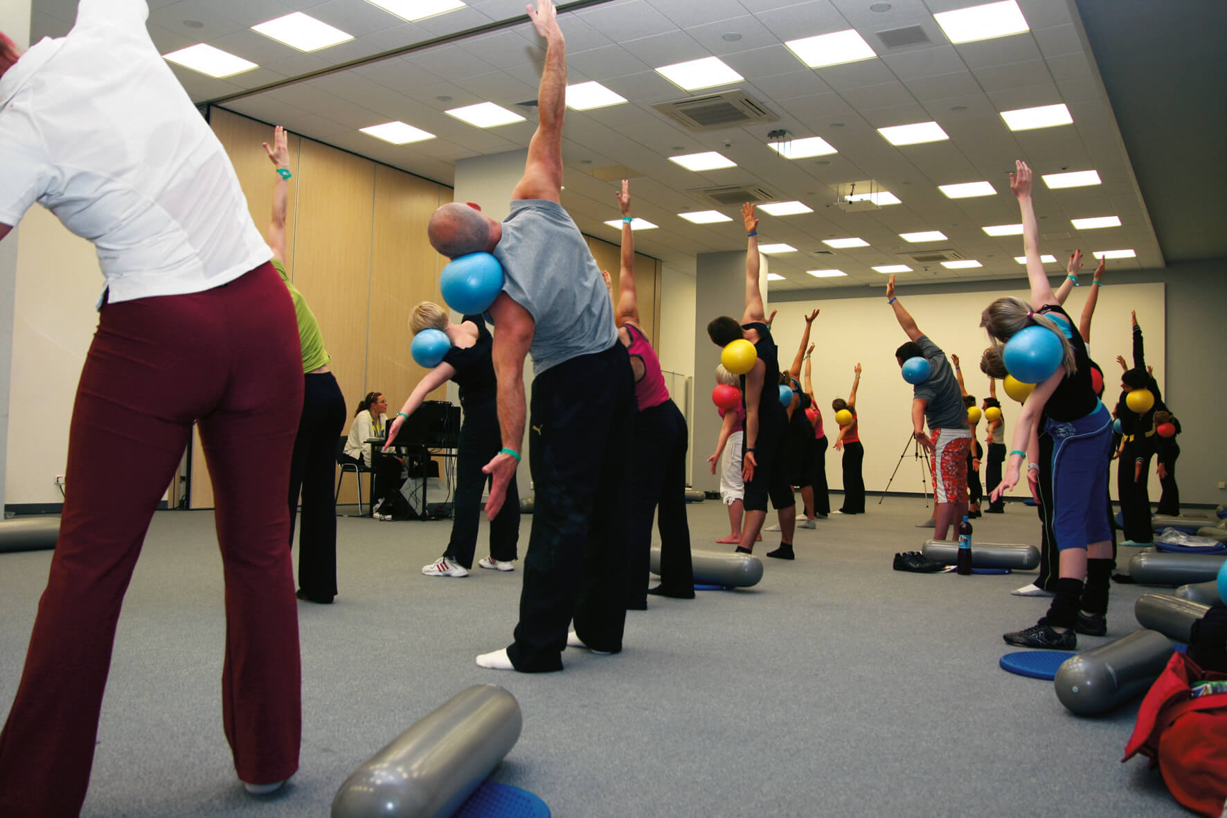 Gymnic Softgym Over mała piłka do ćwiczeń